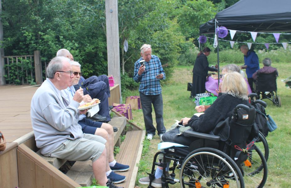 a group of carers enjoying lunch in Dartford Park