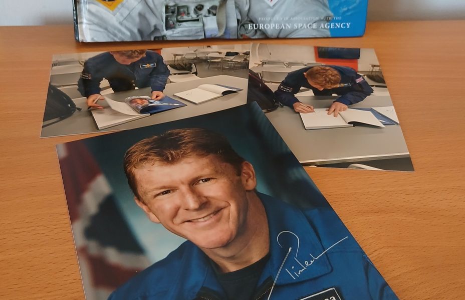 Tim Peake signed book and photo